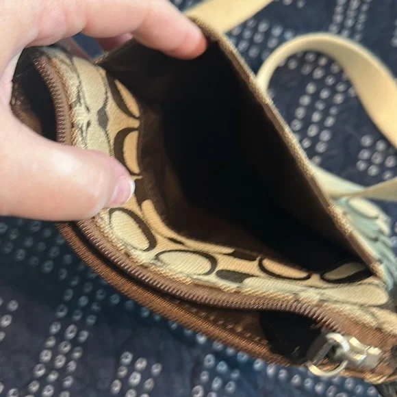 Coach Crossbody - Picture 4 of 5